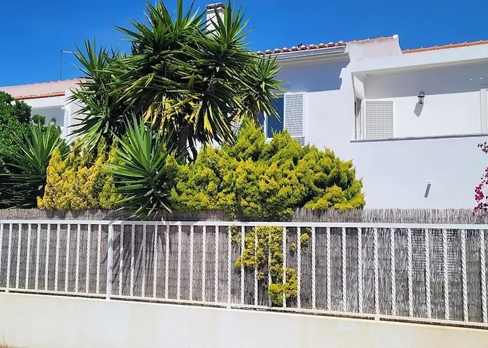 Casa Da Alegria, Um Relaxante Paraiso Na Praia, A 30 Mins De Lisboa! *